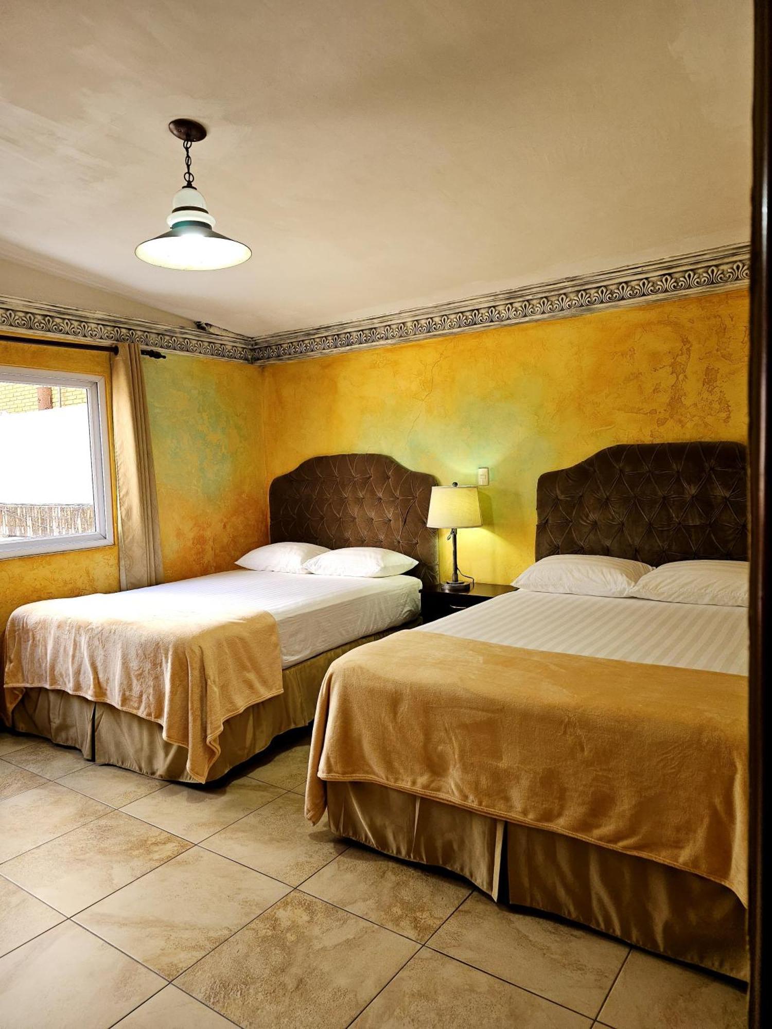 Antigua Inn Hotel Guatemala-Stadt Exterior foto